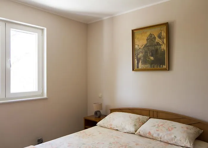 Apartamento Modrika *